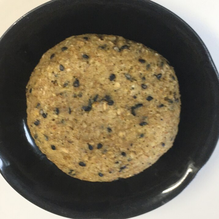 レンジで簡単!オートミール豆腐の胡麻バンズ